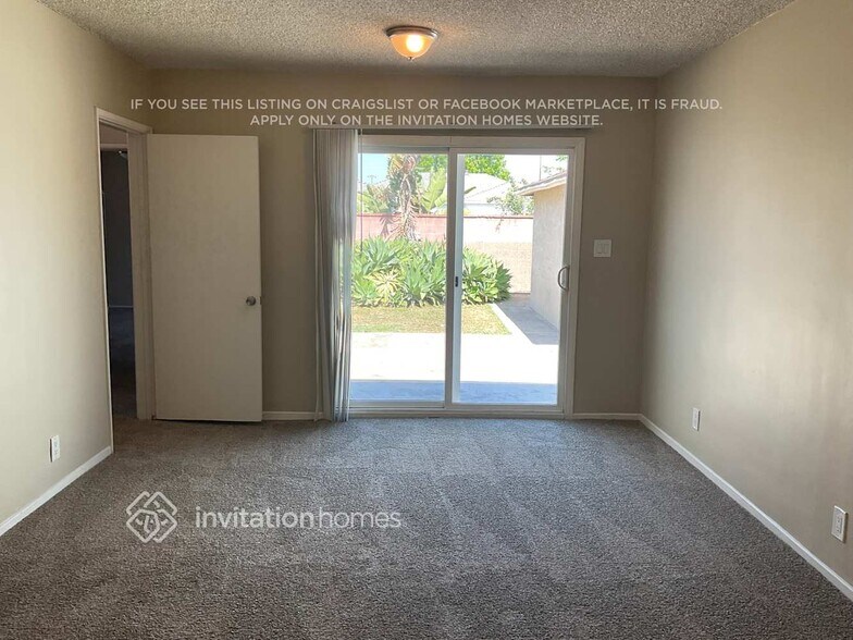 Building Photo - 13906 S Tajauta Ave