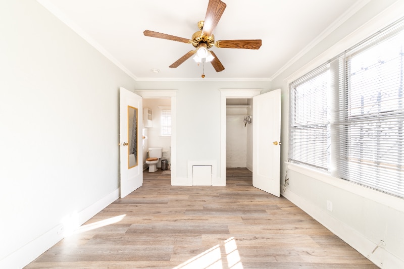 Building Photo - 6622 Bonsallo Ave