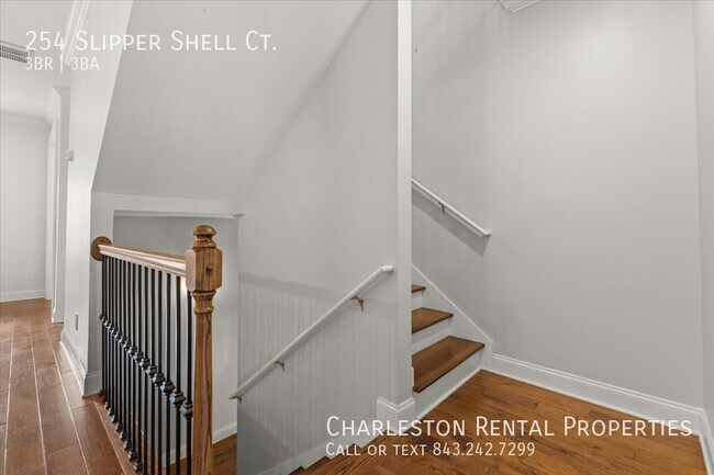 Building Photo - 254 Slipper Shell Ct