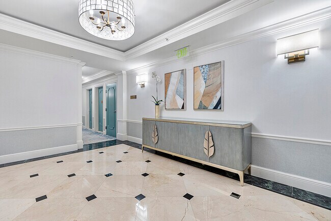 Building Photo - 3350 SW 27th Ave