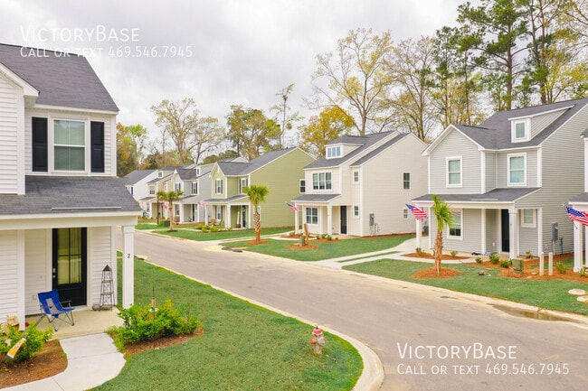 Building Photo - 26 Jolene Dr