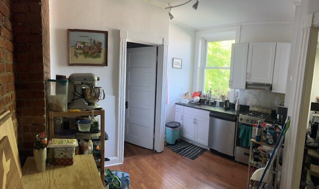 Building Photo - 544 Madison Ave