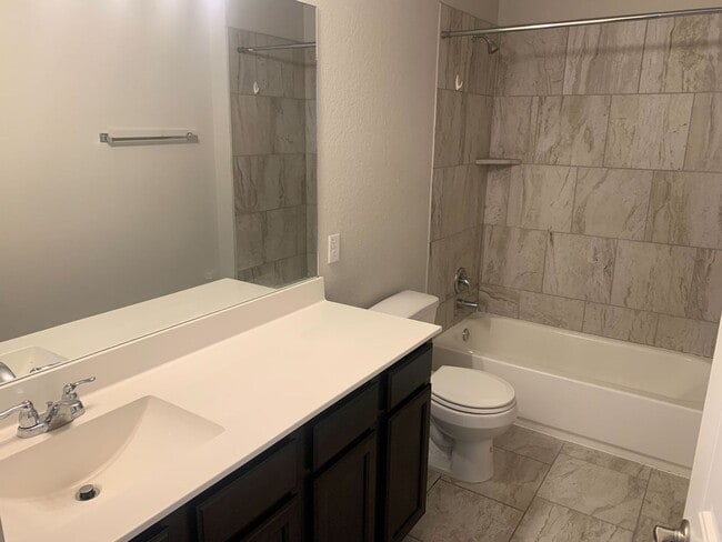 Building Photo - *COMING SOON* Comfort & Convenience – 2-Story Home with Fenced Backyard!