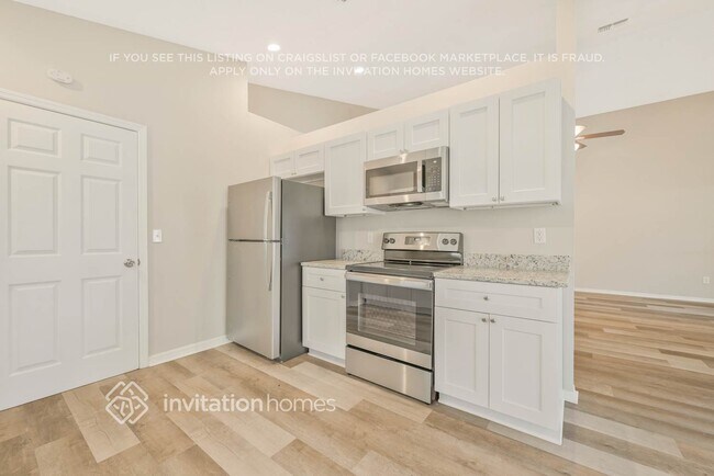 Building Photo - 1011 Corkwood Dr