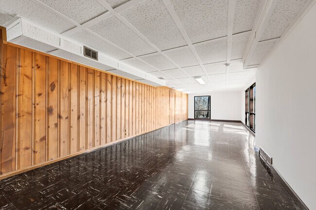 Building Photo - 1039 Coffey Ct