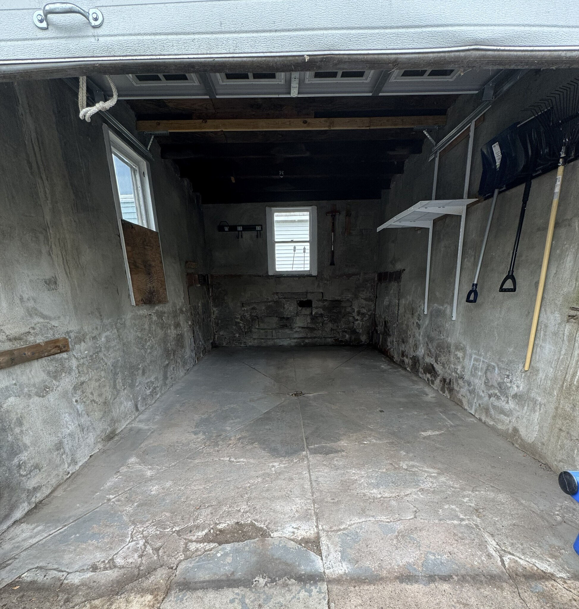 Building Photo - 90 Union Ave