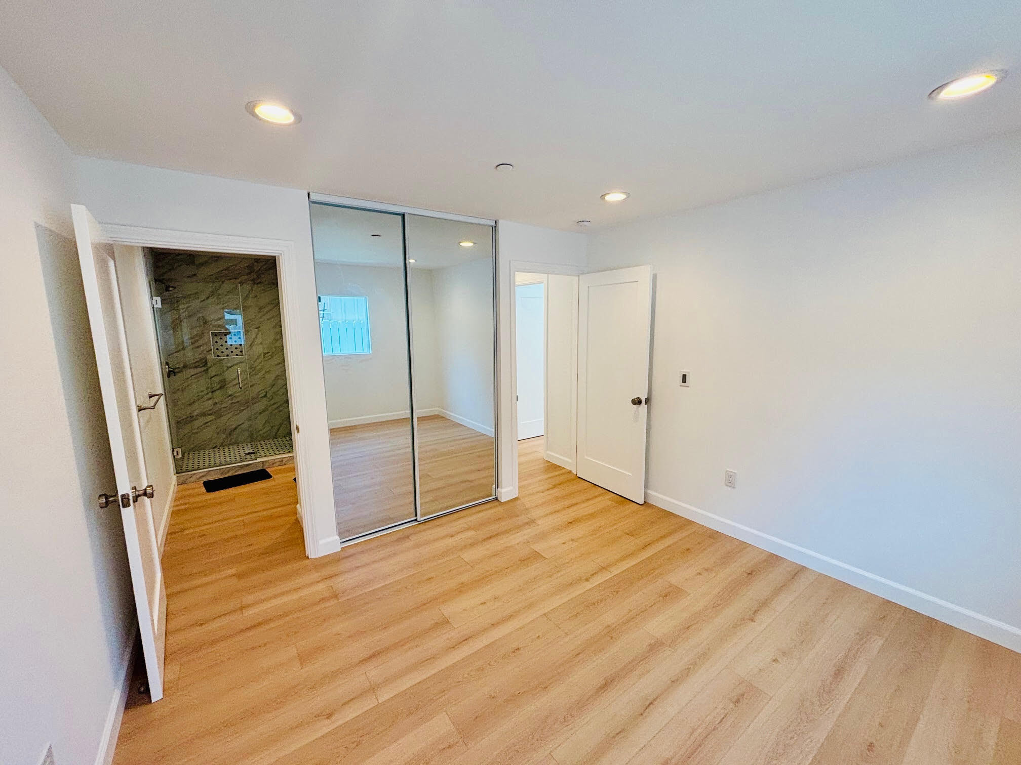 Building Photo - 14758 Lemay St