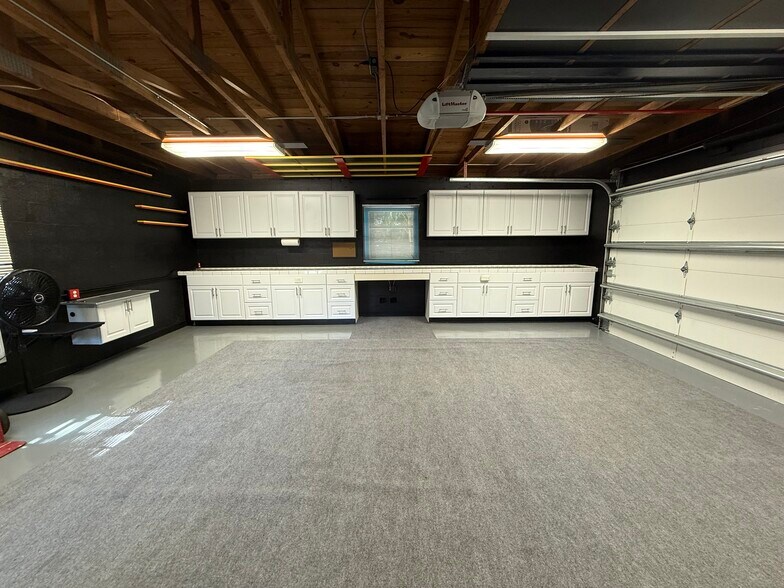 Building Photo - 7801 SW 128th St