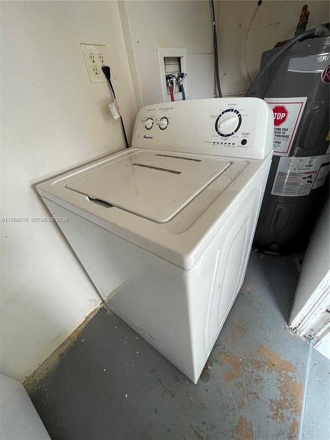 Building Photo - 2964 NE 12th Terrace