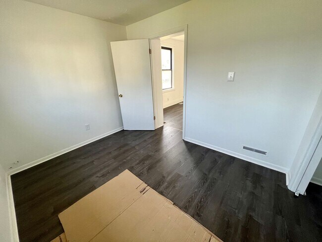 Building Photo - 135 McGovern Blvd