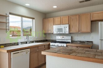 Building Photo - LOWERED PRICE FOR AUGUST!
