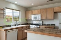 Building Photo - Call to schedule a showing at 505-808-6467