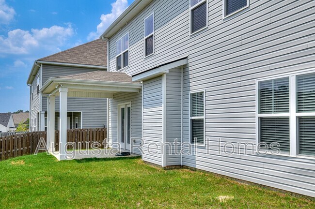 Building Photo - 1110 George W Crawford Dr