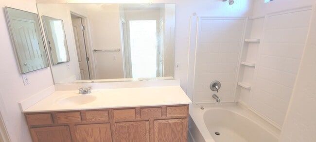 Building Photo - Gilbert