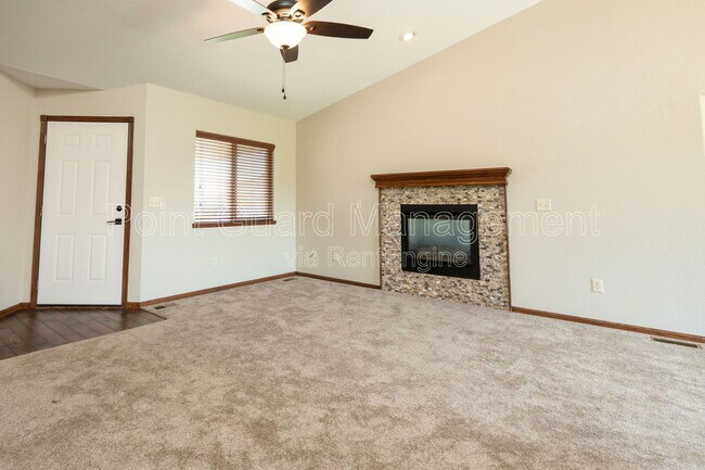 Building Photo - 711 Bristol Cir