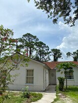 Building Photo - 11812 D Allyon Dr
