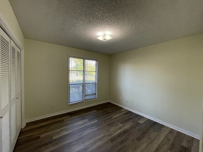 Building Photo - Coming Soon – Beautiful 3 Bedroom, 2 Bathroom Home in Mandarin!