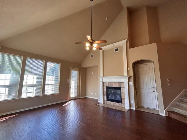Building Photo - 6794 Calm Meadow Dr