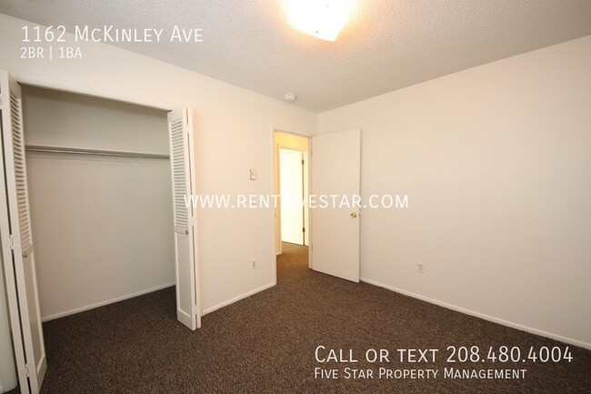 Building Photo - 1162 McKinley Ave