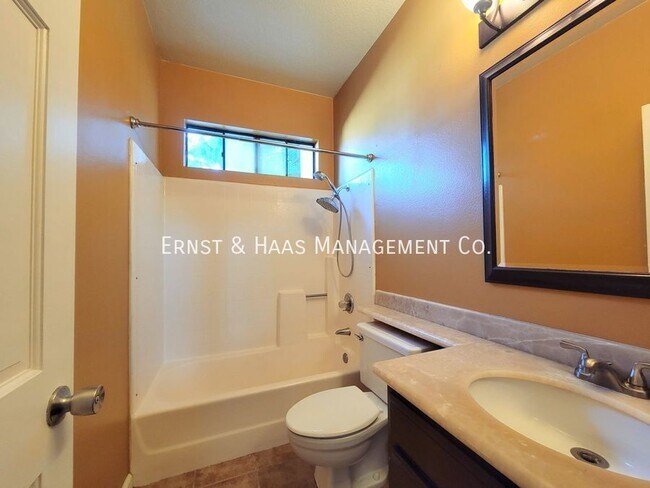 Building Photo - 5101 Tortuga Dr