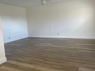 Building Photo - 460 Saxony Way