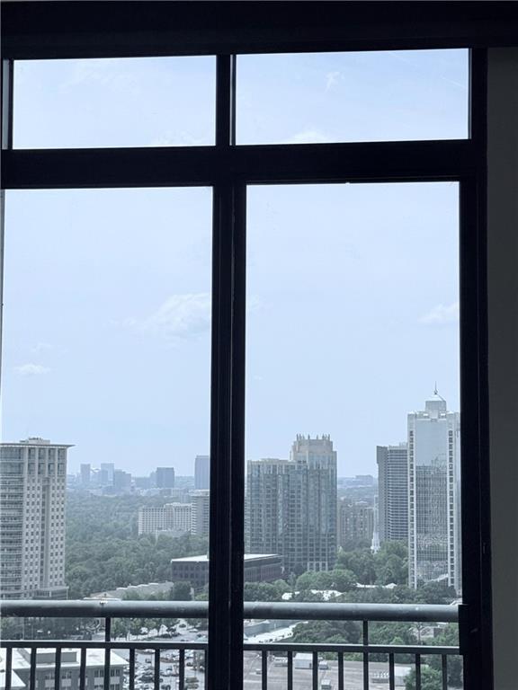 Building Photo - 3040 Peachtree Rd NW