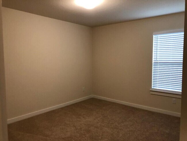 Building Photo - 17001 Borromeo Ave