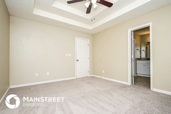 Building Photo - 5516 Mayfair Crossing Dr