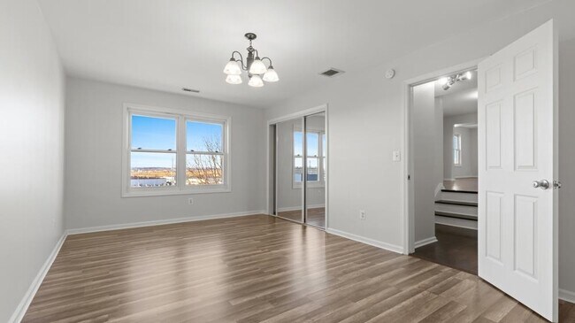 Building Photo - 6509 Liberty Ave