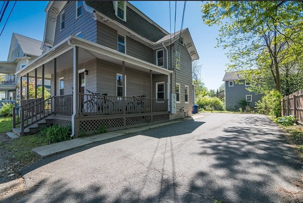 Lots of parking spaces - 13 Cherry St
