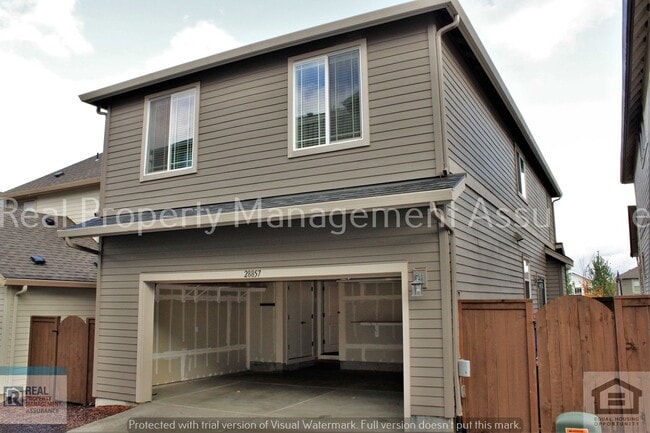 Building Photo - 28857 SW Geneva Loop