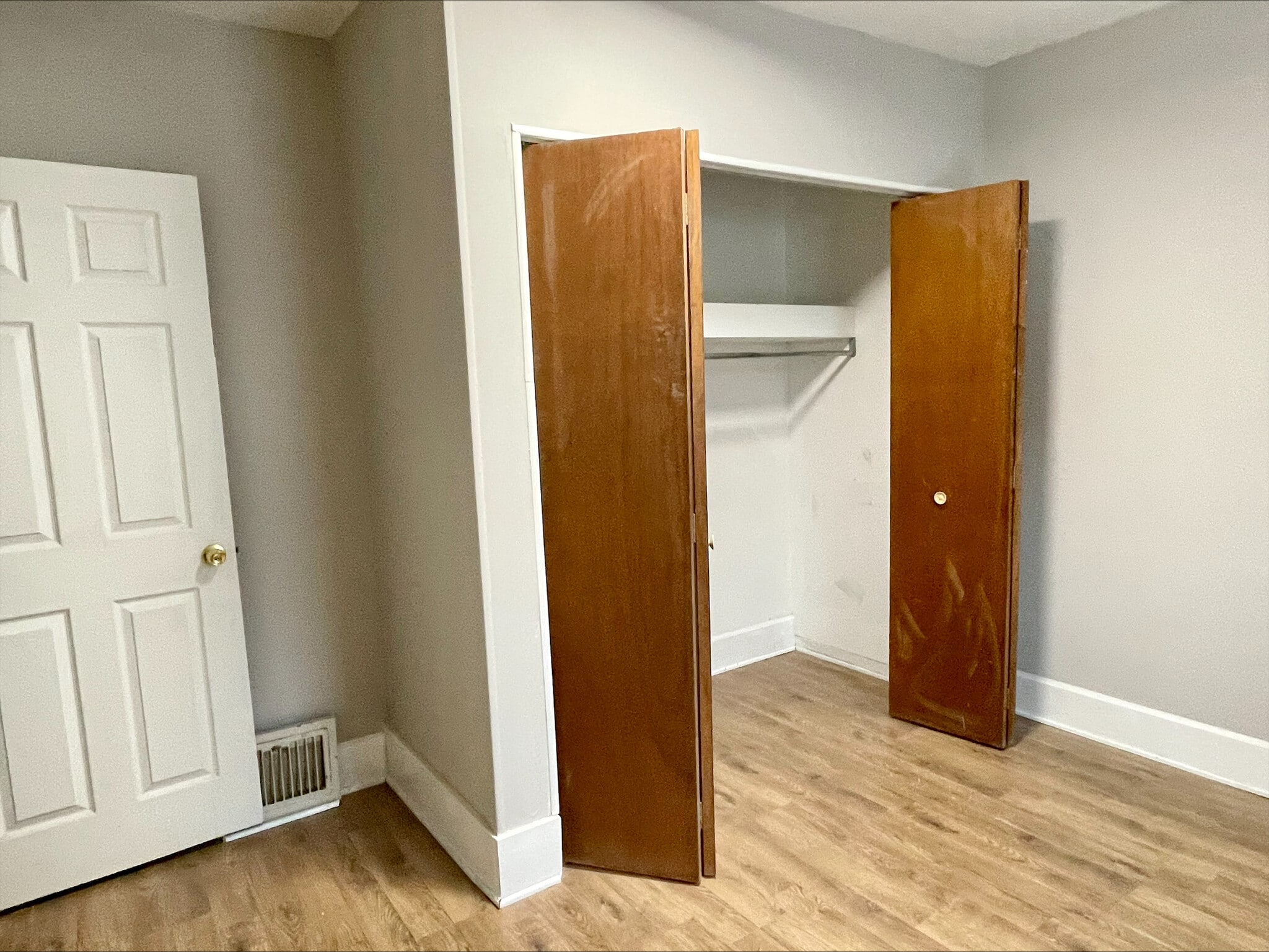 Building Photo - 995 Nevin St