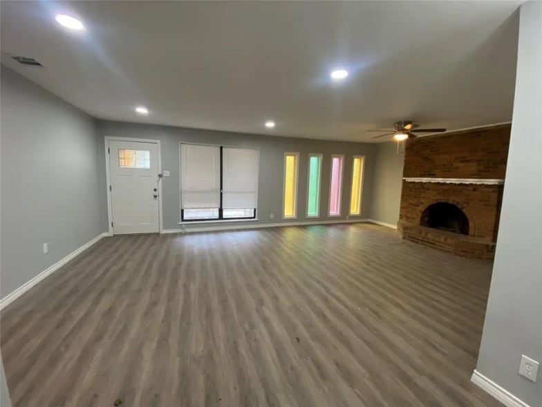 Building Photo - 4606 Harvey Dr