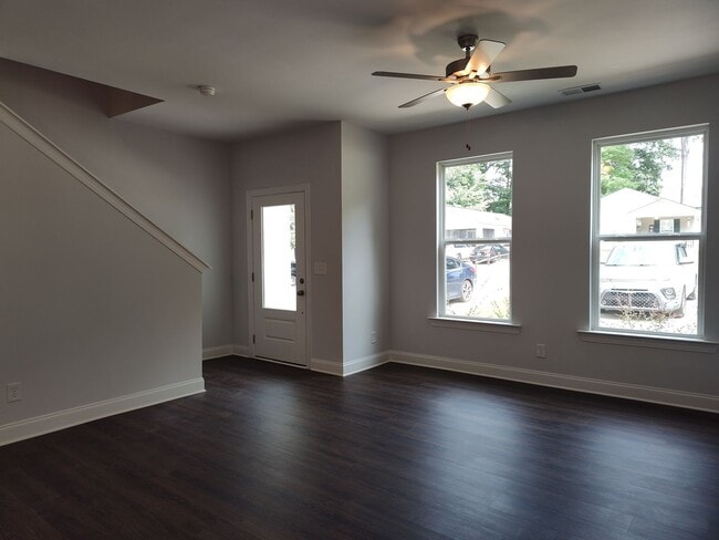 Building Photo - New Build end-unit townhome in the Druid H...