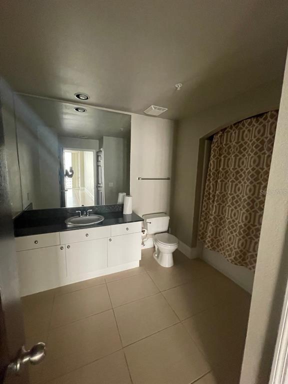 Building Photo - 322 E Central Blvd