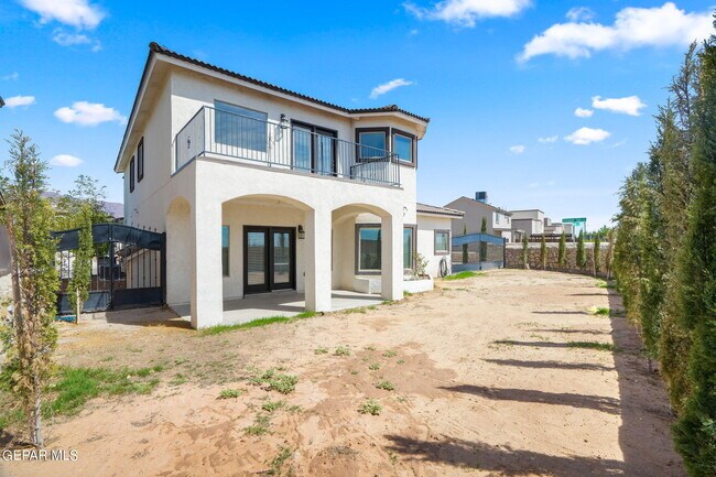 Building Photo - 7877 Enchanted View Dr