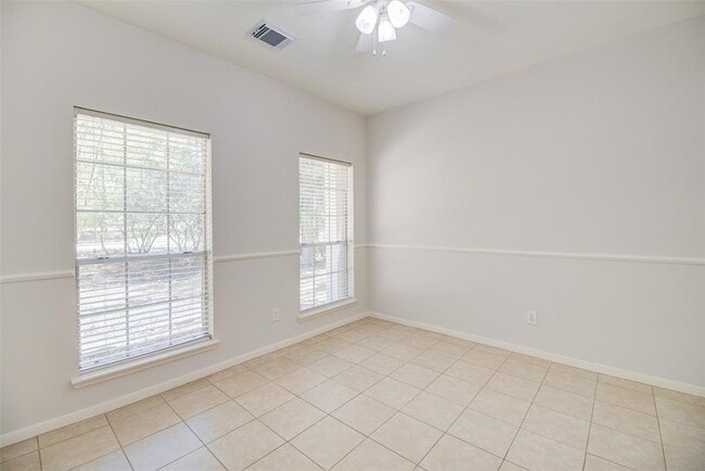 Building Photo - 322 Leafsage Ct