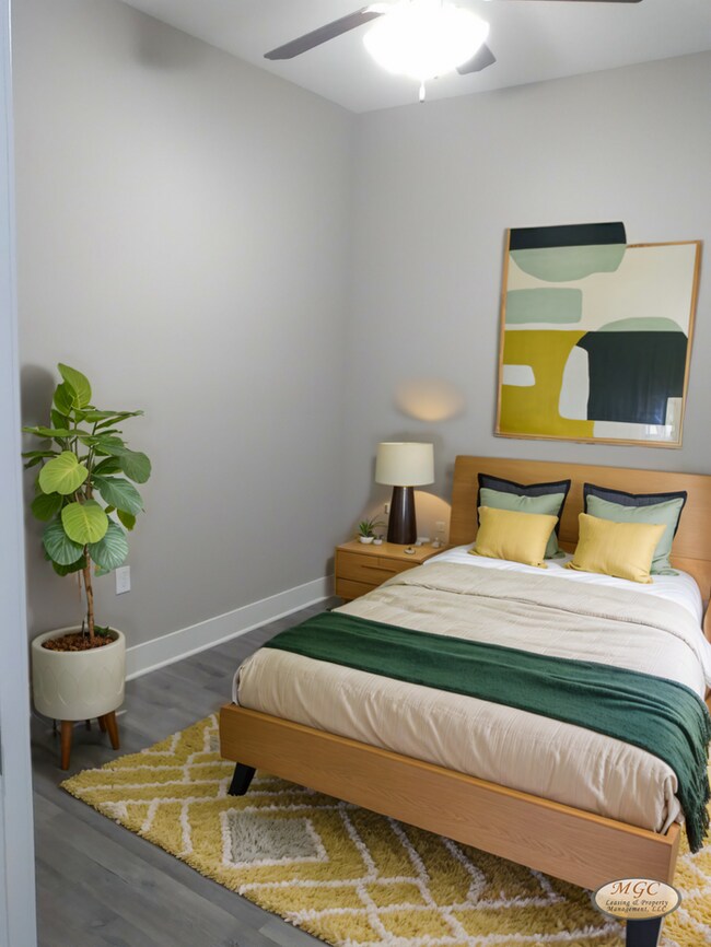 Building Photo - Studio living in style - North of the River in KCMO