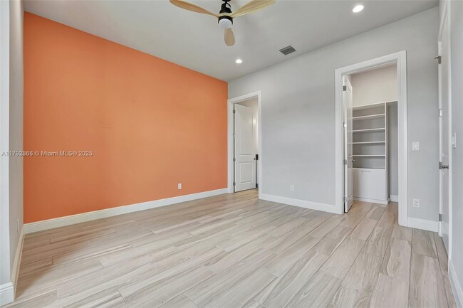 Building Photo - 17130 Magnolia Estates Dr