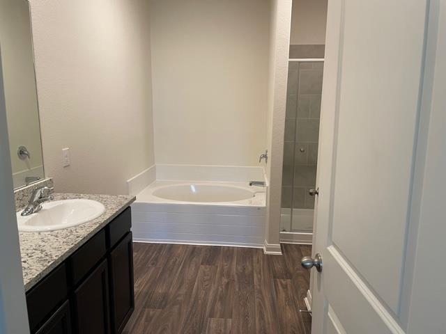 Building Photo - 19016 Quiet Range Dr