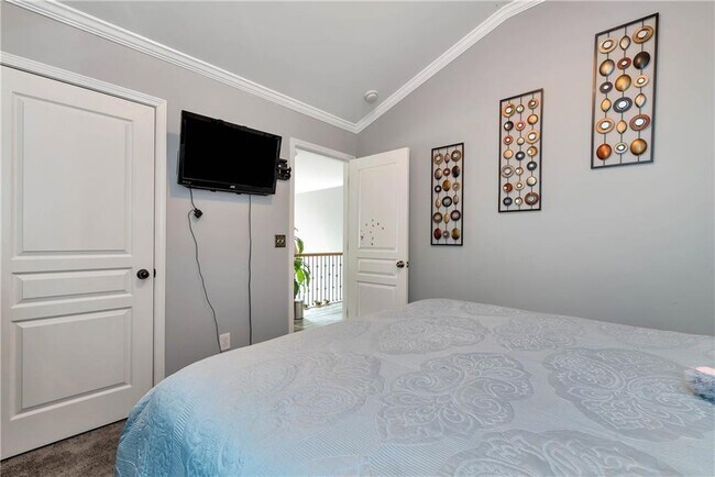 Building Photo - 493 Pebble Chase Ln