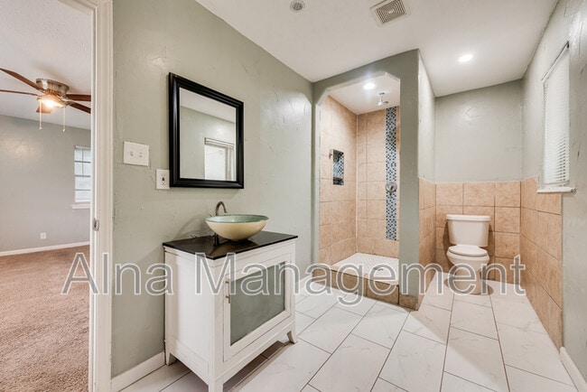 Building Photo - 3332 Mesquite Rd