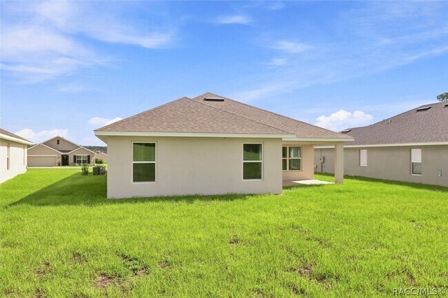 Building Photo - 336 W Rexford Dr