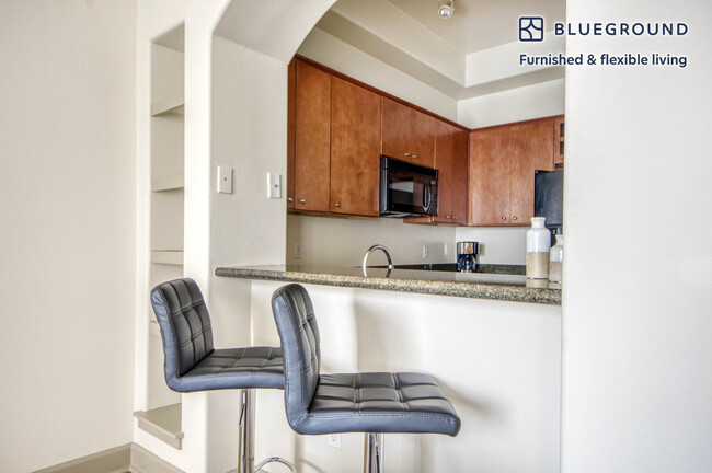 Building Photo - 4550 Cherry Creek S Dr