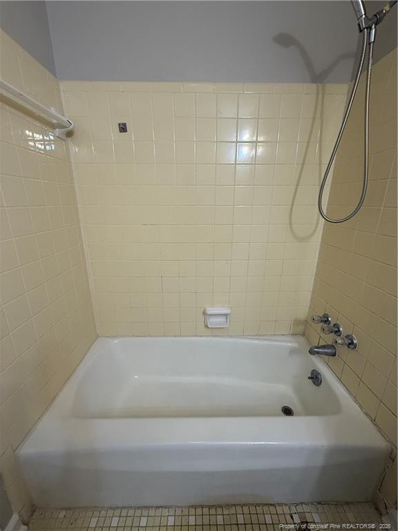 Building Photo - 5300 Foxfire Rd