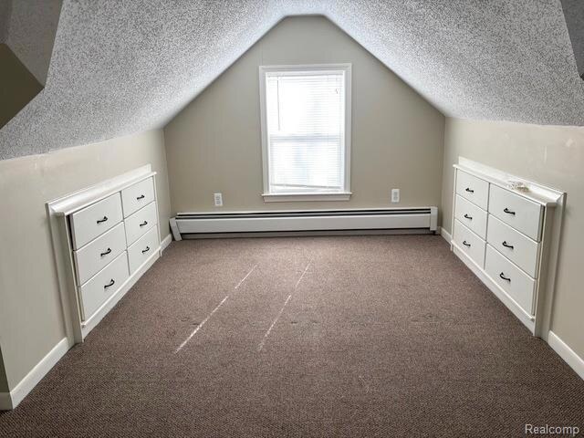 Building Photo - 4675 Lakeborn Dr