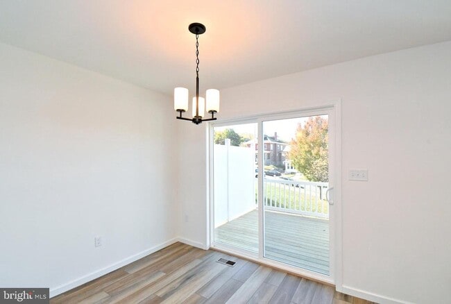 Building Photo - 114 Kuechler Ct