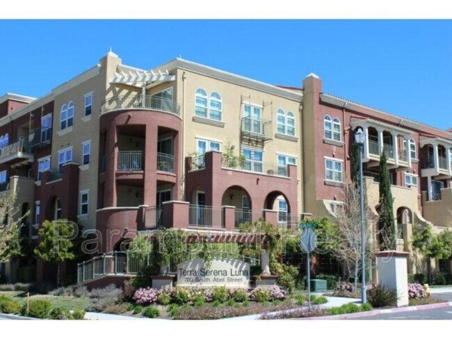 Primary Photo - 700 S Abel St