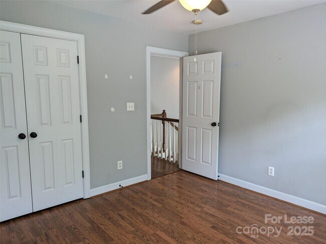 Building Photo - 175 Turnberry Ln