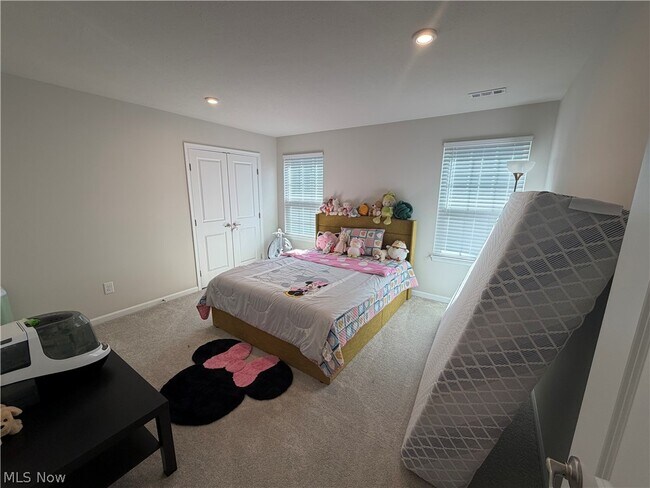 Building Photo - 6227 Krystina Run